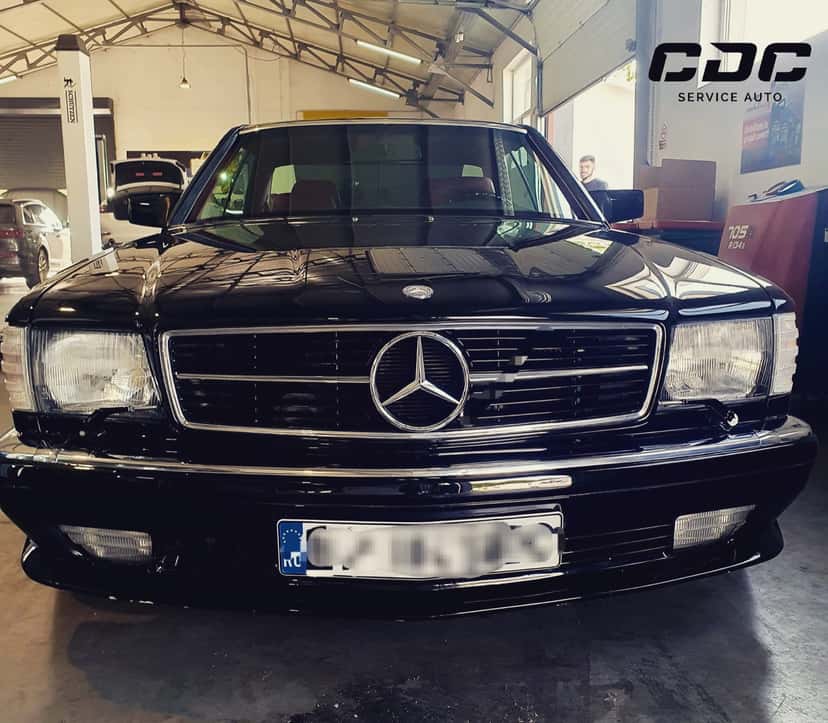 Mercedes 560 SEC · revizie